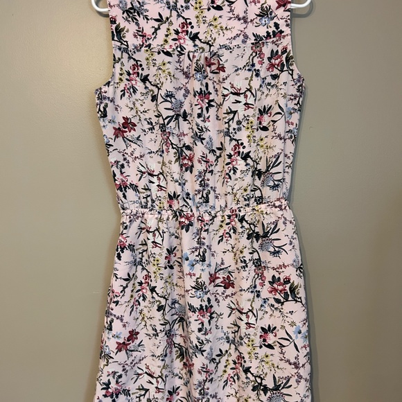 Floral Spring Dress - Picture 2 of 4